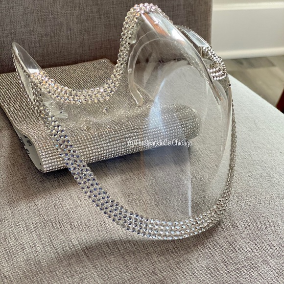 Sparkle Mask - Picture 2 of 5